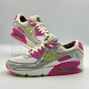 Nike Air Max 90 LX Womens 6 Laser Fuchsia CQ2559-100 PRISTINE